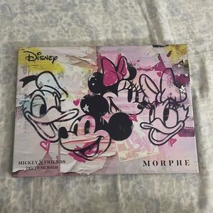 disney eyeshadow pallet.
